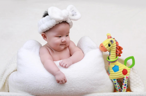 永新宝宝几个月翻身 永新宝宝几个月翻身